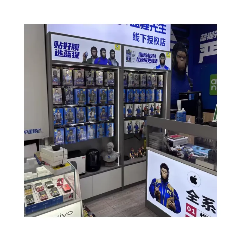 Tech Accessories Kiosk - Maßgefertigte moderne Accessoires, weiche LED-Bildschirm-Vitrine, Handyhüllen-Display-Showcase