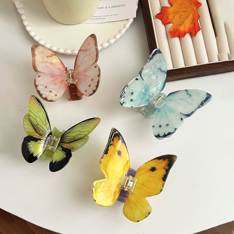 1 stücke Bunte 3D Schmetterlin – Hi Tech Accessories Bewertung und Preis